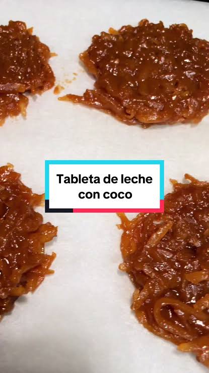 Dulce en Tableta de leche con coco